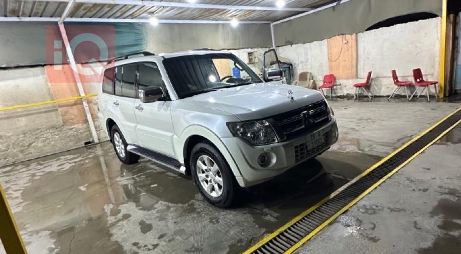 ميتسوبيشي باجيرو